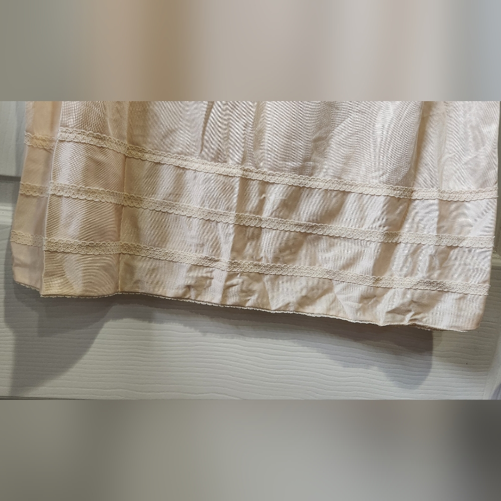 Vintage Lorraine beige slip skirt women's size Medium - Picture 4 of 6